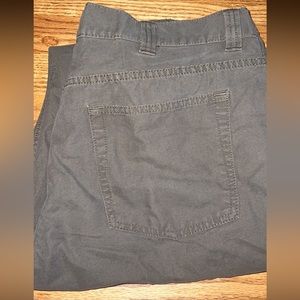 Blue Mountain men’s green khaki pants, 38 x 32